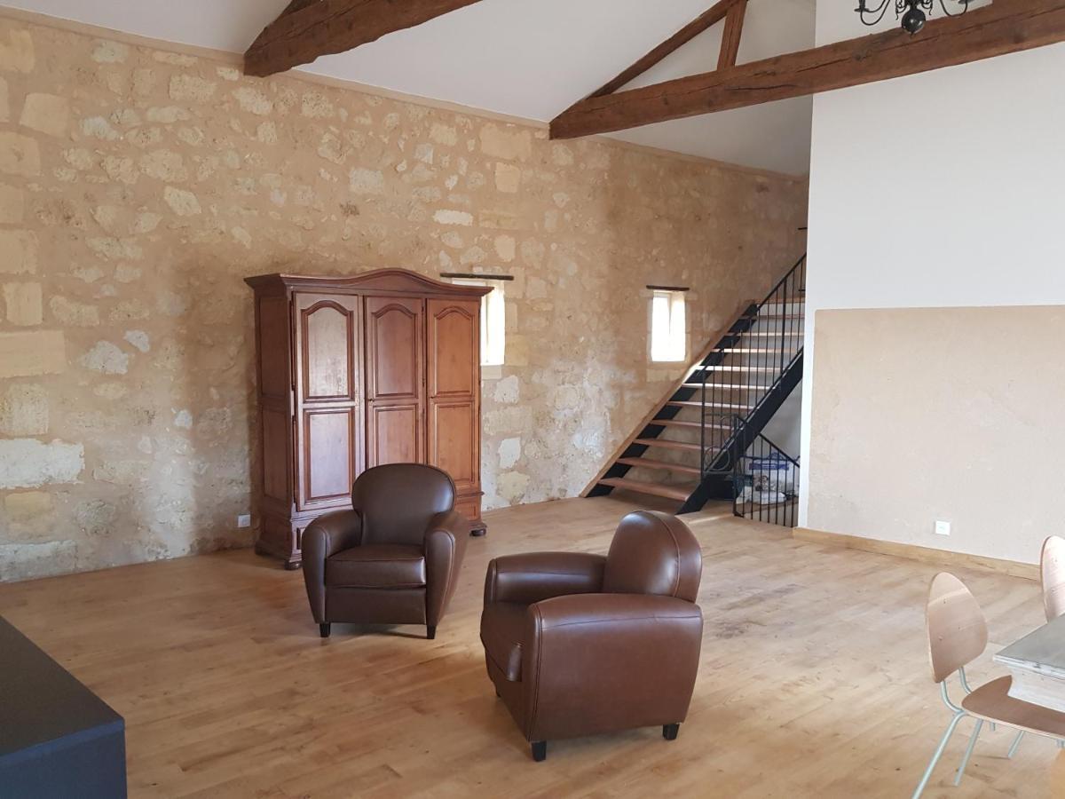 Отель Domaine Du Chauvet Sainte-Eulalie  Экстерьер фото