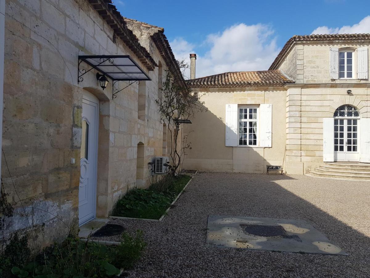 Отель Domaine Du Chauvet Sainte-Eulalie  Экстерьер фото