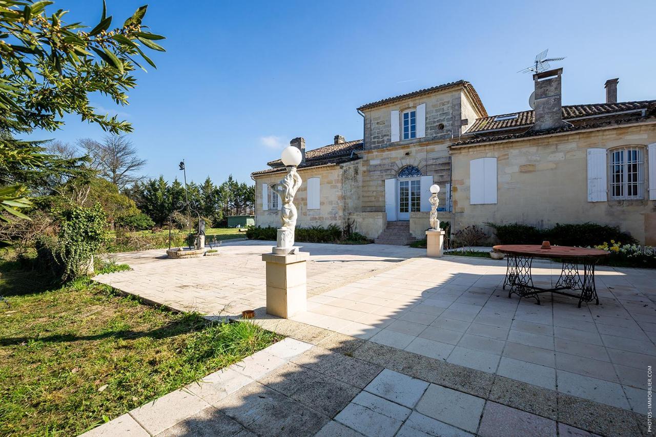 Отель Domaine Du Chauvet Sainte-Eulalie  Экстерьер фото